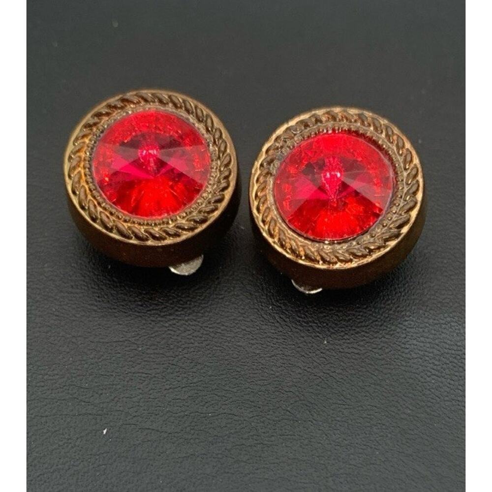 Vintage Acrylic Gold Tone And Red Rivoli Rhinestone Clip On Earrings